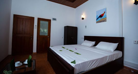 Single-Room-Giants-forest Single Room Giants forest